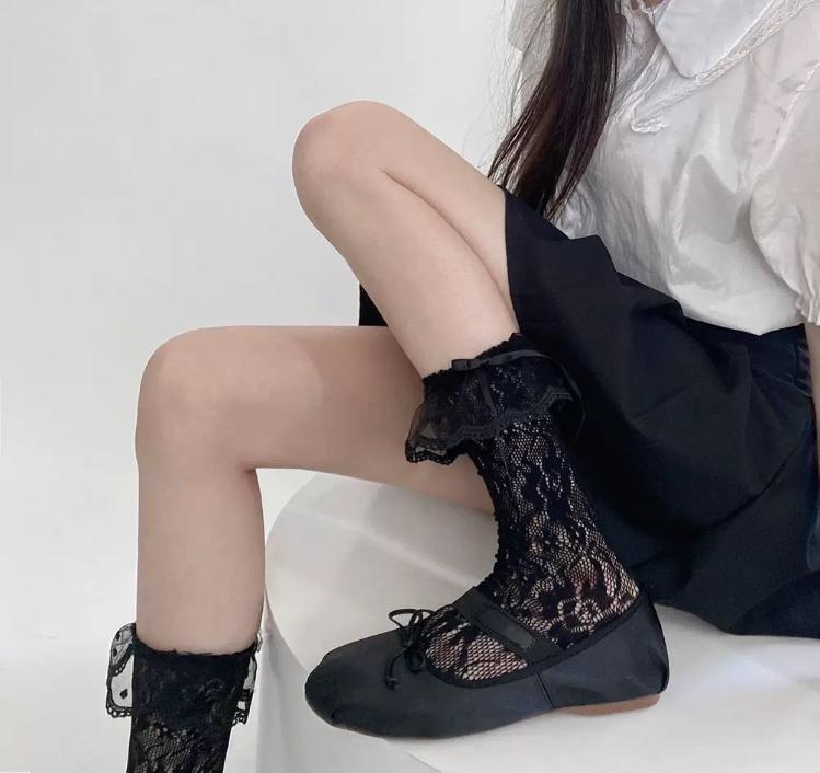 Black Ribbon Bowknot Lace Socks 